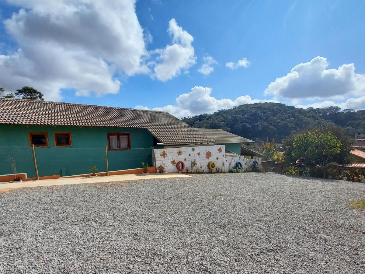 Chalés Encantos de Cunha Azul Esterno foto