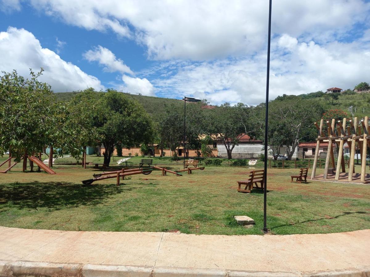 Chalés Encantos de Cunha Azul Esterno foto
